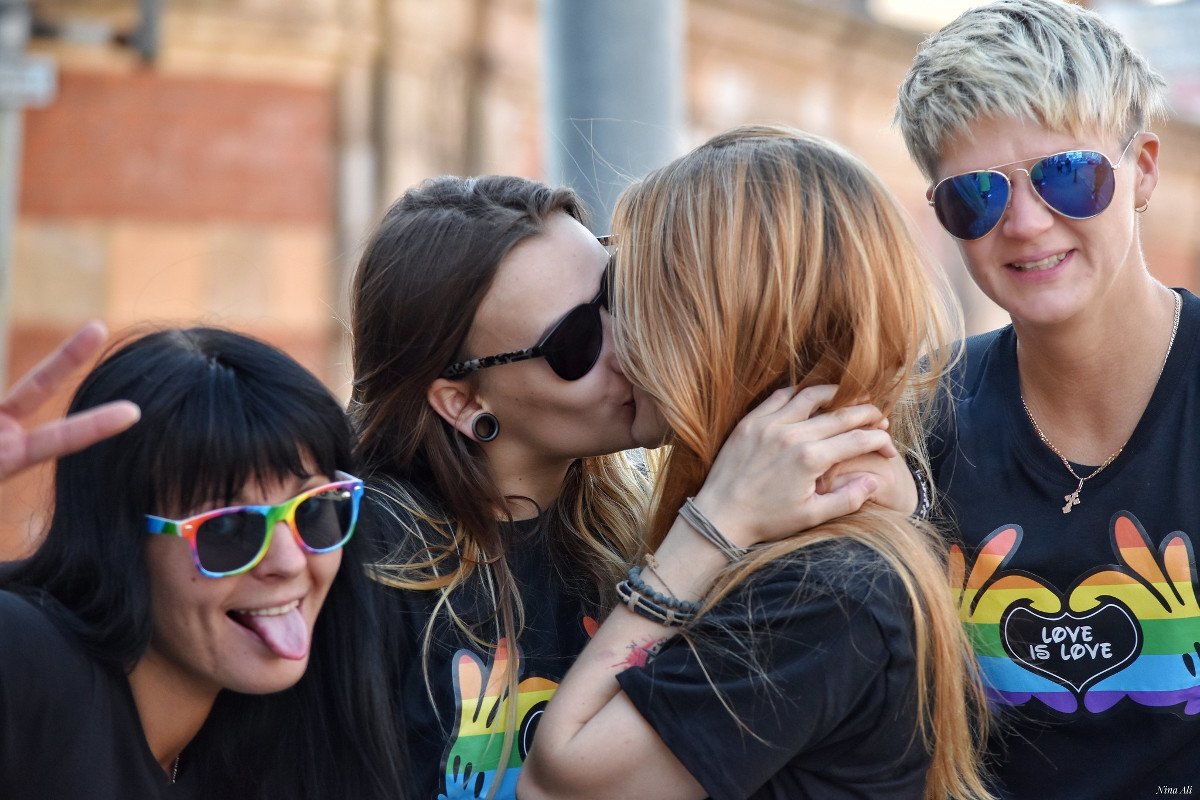 Gleichgeschlechtliche Paare können in Chile demnächst offiziell heiraten. Foto (Symbolbild): Love is..., Leicester Pride (2018), Nina_Ali, Flickr, CCO1.0