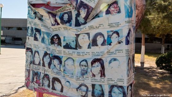 In Mexiko werden mehr als 30.000 Menschen vermisst. Menschenrechtsorganisationen und Angehörige veröffentlichen Suchplakate. Foto: Adveniat/Jürgen Escher