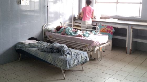 In der verlassenen, staatlichen Kinderklinik J.M. De los Rios in Caracas werden wegen der katastrophalen Bedingungen nur noch wenige Kinder behandelt. Foto: Sandra Weiss.