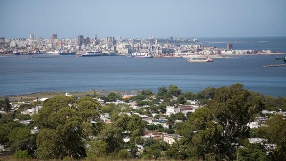 Blick auf Uruguays Hauptstadt Montevideo. Foto: Adveniat/Steffen.
