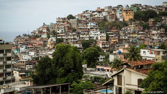 Favela Vidigal in Rio de Janeiro. Foto: Adveniat/Steffen