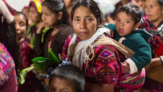 Indigenenvertreter aus ganz Lateinamerika halten nichts von internationalen Abkommen und fühlen sich weiter marginalisiert. Foto: Adveniat/Escher