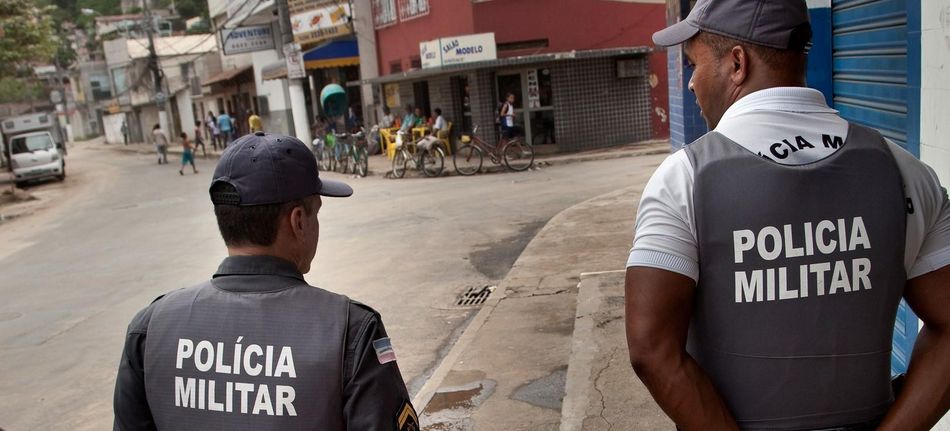 Lateinamerika Brasilien Militärpolizei Adveniat Favela