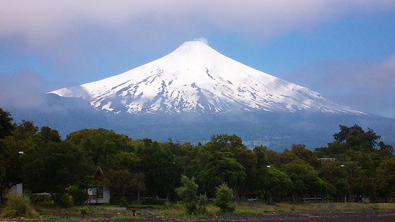 Der Vulkan Villarica ist einer von vielen aktiven Vulkanen in Chile. Den jüngsten Ausbruch hatten Seismologen rechtzeitig vorhergesagt. Foto: Steffen Sauder, CC BY-NC-SA 2.0