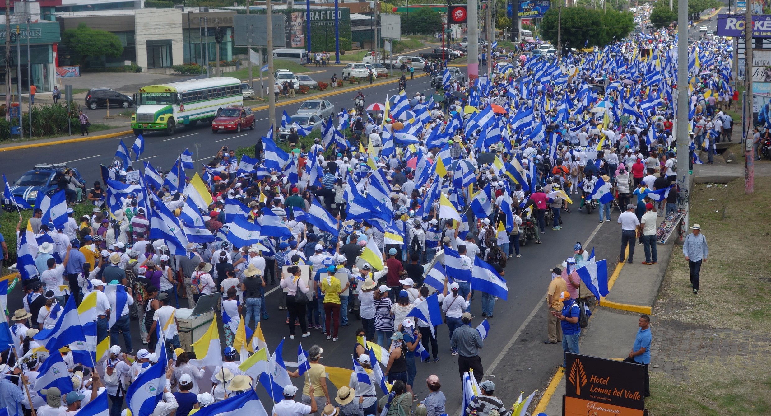 Demonstration in Managua, Nicaragua. Foto: Adveniat/Klaus Ehringfeld