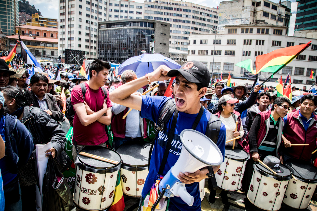 Teilnehmer einer Kundgebung zum "Tag der Demokratie" in La Paz 2018. Foto: Steffen/Adveniat