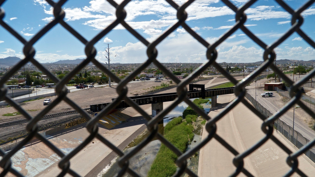Blick von Ciudad Juárez, Mexiko, auf El Paso in den USA. Foto: Adveniat/Ole Schmidt