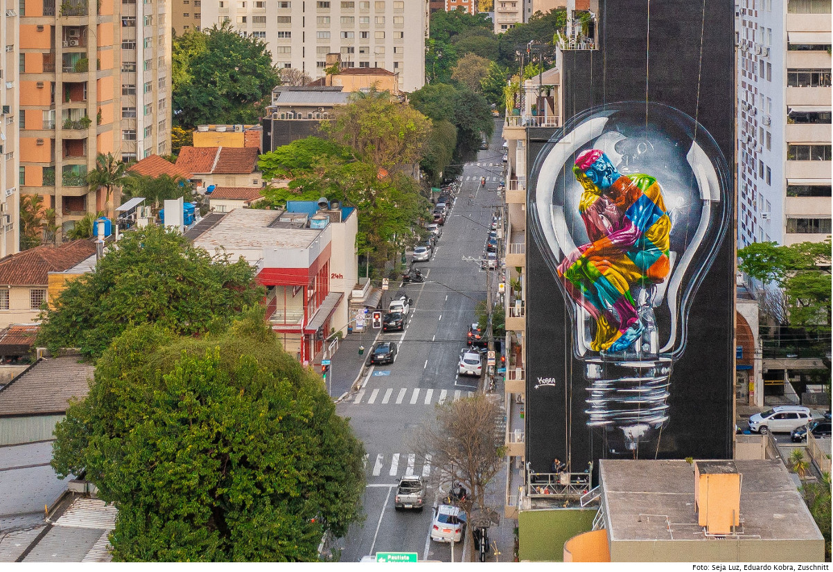 Das neue Wandgemälde des Künstlers Eduardo Kobra in São Paulo trägt den Titel "Seja Luz" - "Es sei Licht" und soll dazu anregen, sich in der Corona-Pandemie wieder mehr auf menschliche Werte zu besinnen. Foto: Eduardo Kobra, Zuschnitt