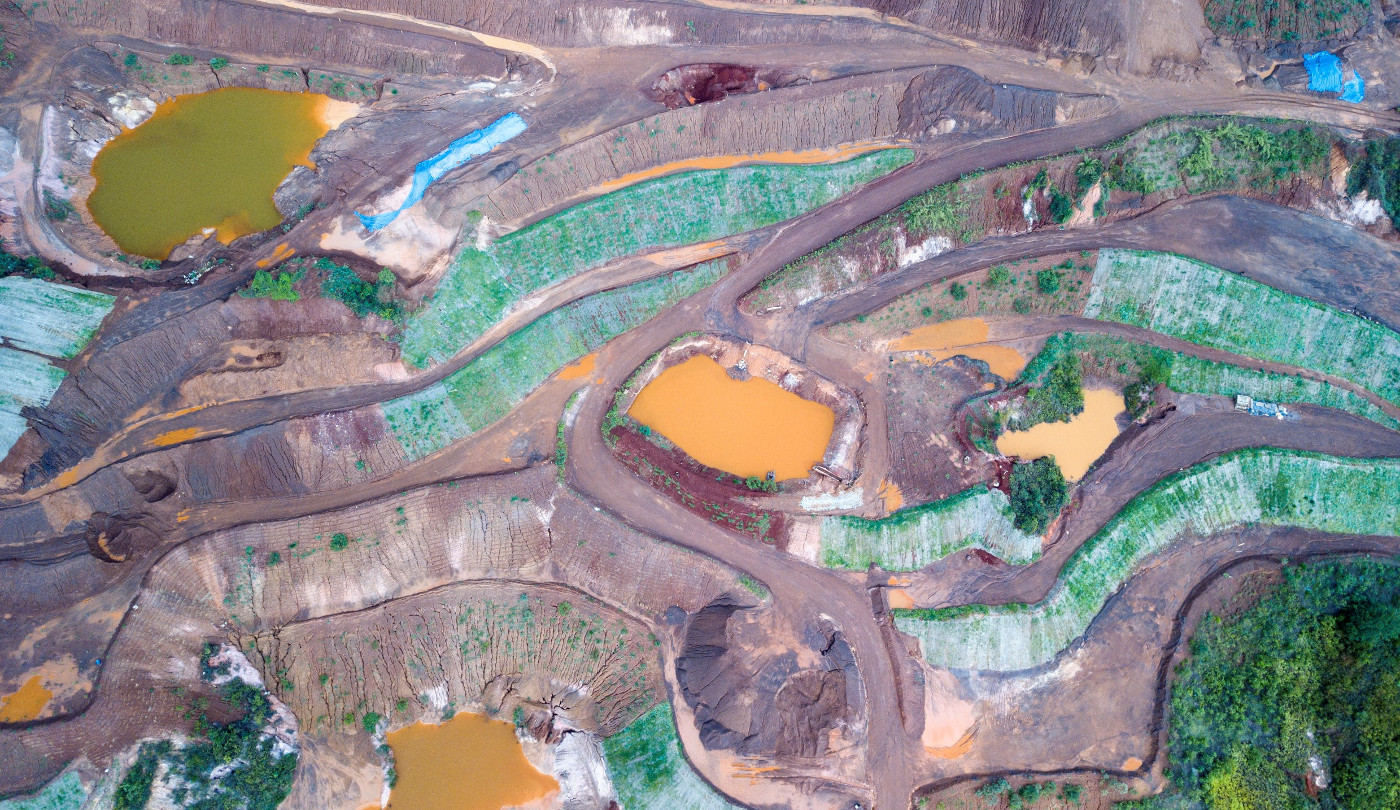 Tagebau in Minas Gerais, Brasilien, aus der Luft fotografiert. Foto (Symbolbild): Adveniat/Florian Kopp