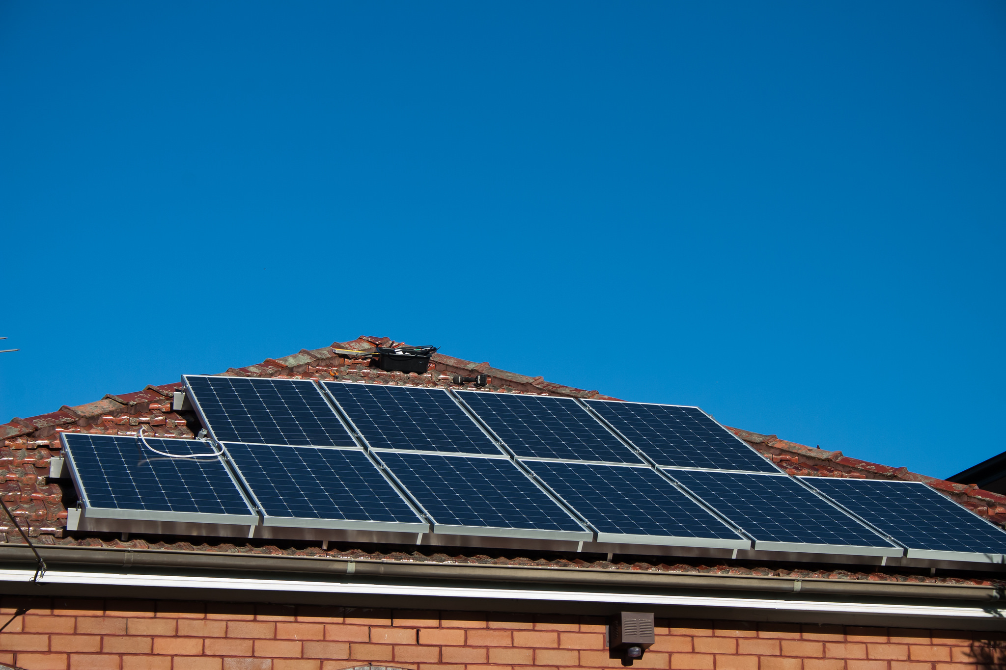Solarenergie im Kleinen. (Symbolfoto: tereza Baksa, Flickr, Public Domain Mark 1.0)