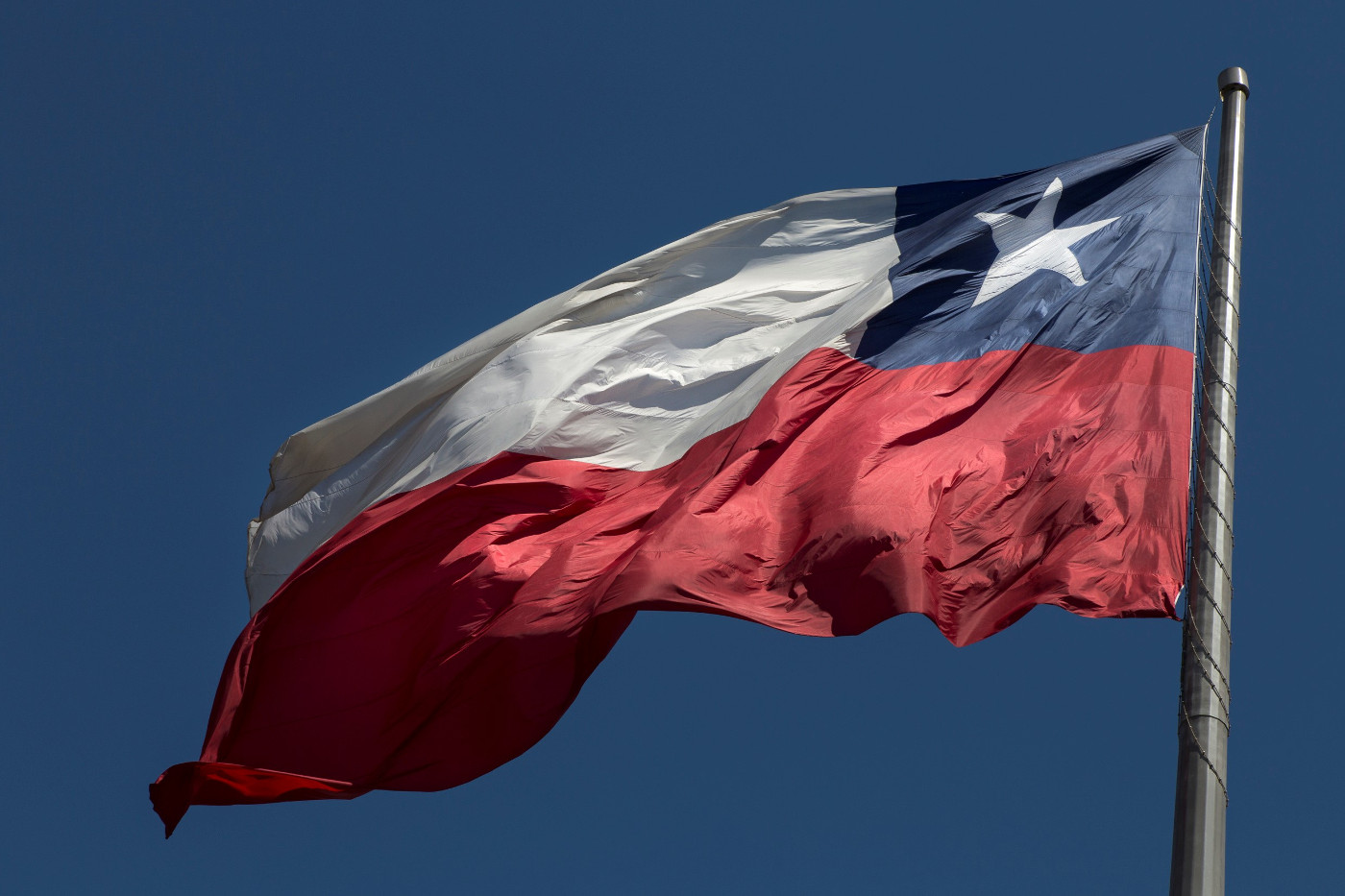 Chilenische Flagge. Foto: Adveniat/Escher